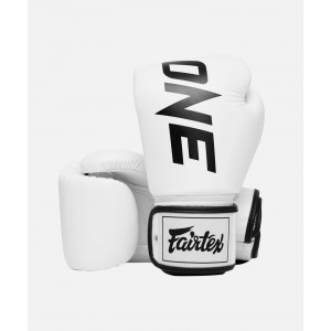 Перчатки FAIRTEX BGV One Boxing Gloves. Цвет белый.